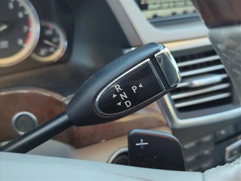 Used 2013 Mercedes-Benz E 350 E 350 Luxury image 17