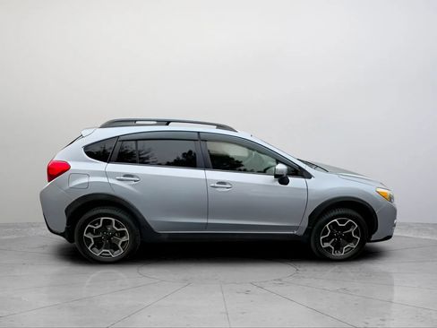 Used 2015 Subaru Crosstrek 2.0i Premium AWD/4WD image 11