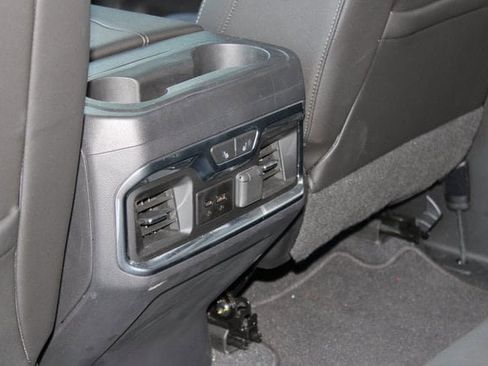 Used 2019 GMC Sierra 1500 SLT image 18