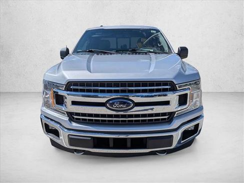 Used 2018 Ford F150 XLT w/ Equipment Group 302A Luxury AWD/4WD image 2