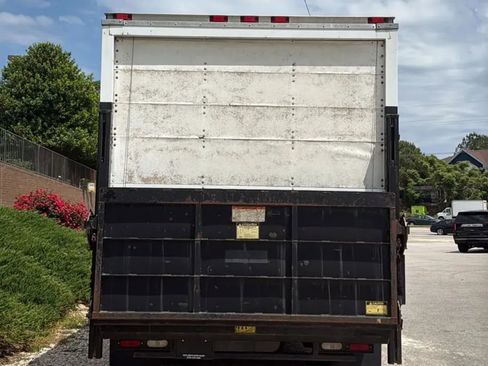 Used 2011 Ford E-450 and Econoline 450 Super Duty RWD image 8