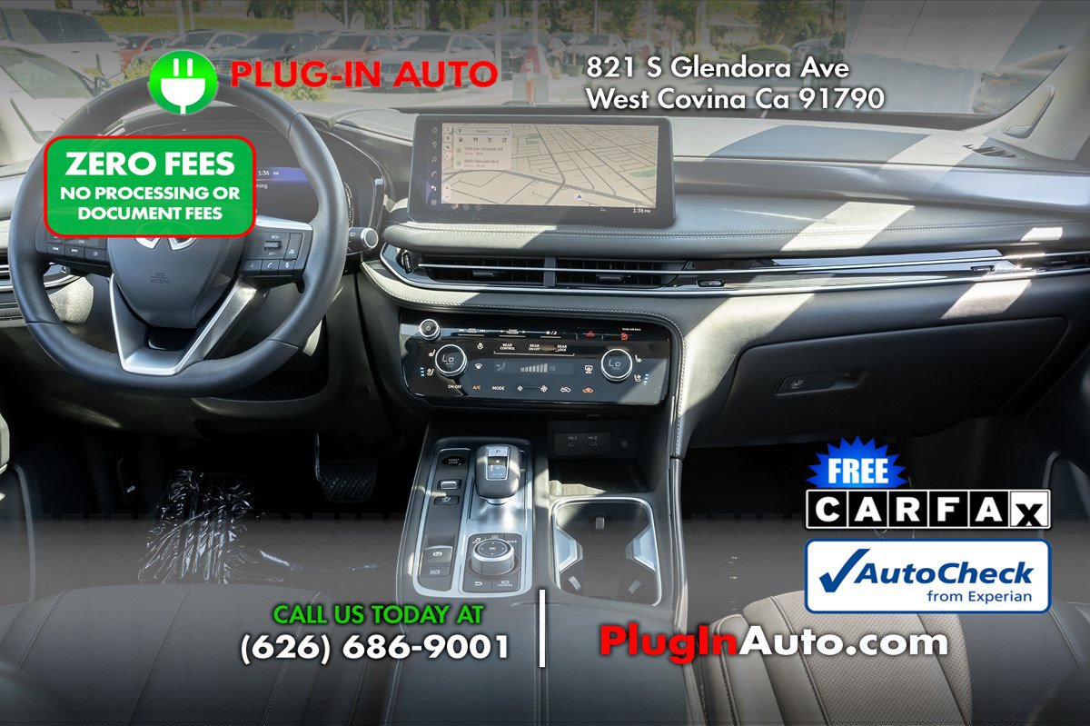 Used 2026 INFINITI QX60 Luxe w/ Cargo Package FWD image 17