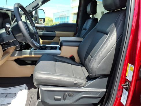 Used 2025 Ford F250 Lariat w/ Lariat Ultimate Package image 13