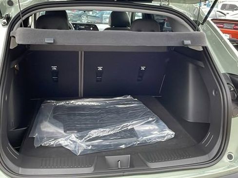 New 2026 Chevrolet Trax ACTIV FWD image 32