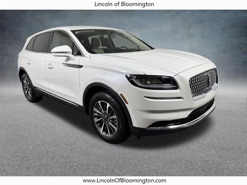 Used 2023 Lincoln Nautilus AWD w/ Premium Package image 10
