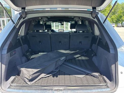 Used 2019 Audi Q7 3.0T Prestige AWD/4WD image 14