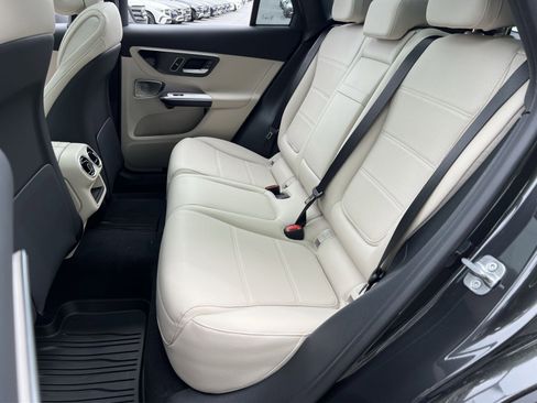 New 2026 Mercedes-Benz GLC 300 4MATIC image 30