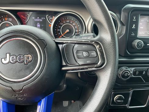 Used 2019 Jeep Wrangler Unlimited Sport AWD/4WD image 11