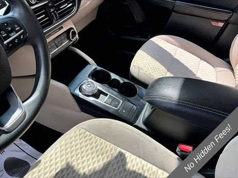 Used 2022 Ford Escape SE AWD/4WD image 13