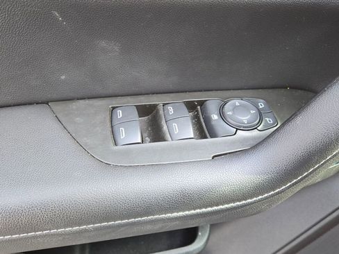 Used 2023 Chevrolet Blazer LT image 21