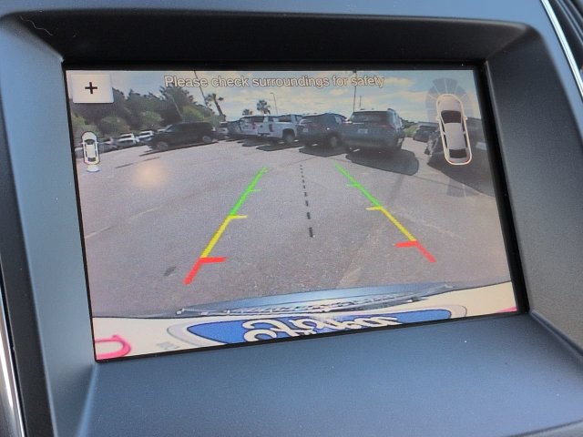 Used 2019 Ford Edge Titanium w/ Equipment Group 301A AWD/4WD image 21