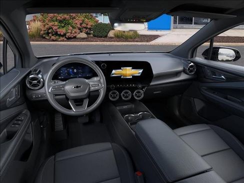 New 2026 Chevrolet Blazer EV LT image 15