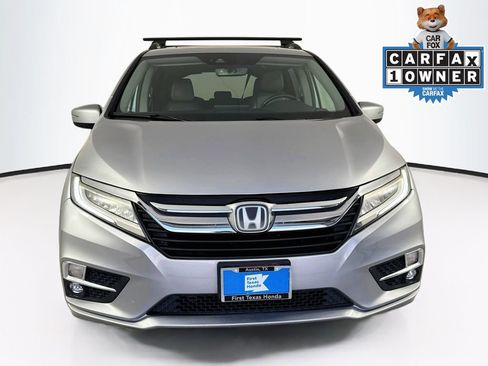 Used 2019 Honda Odyssey Elite image 2
