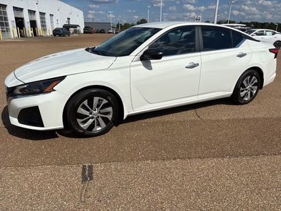 Used 2024 Nissan Altima 2.5 S