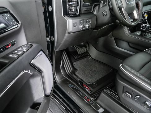 New 2026 GMC Sierra 1500 AT4X image 8