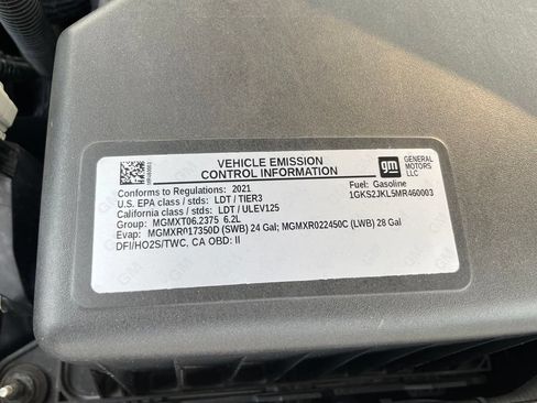 Used 2021 GMC Yukon XL Denali AWD/4WD image 50