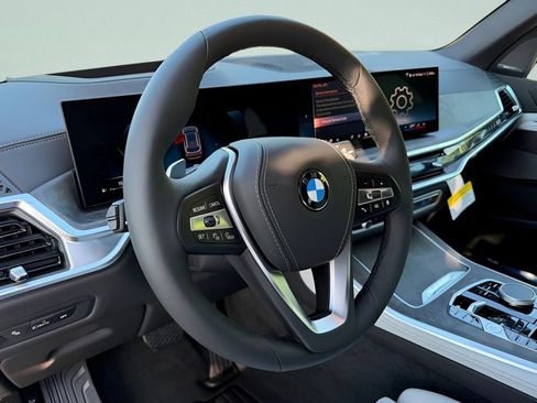 New 2026 BMW X5 xDrive40i w/ Climate Comfort Package AWD/4WD image 15