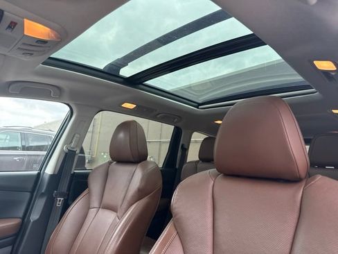 Used 2019 Subaru Ascent Touring w/ Popular Package #2 AWD/4WD image 6