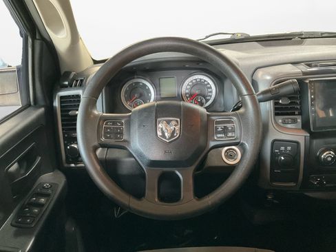 Used 2015 RAM 2500 Tradesman w/ Chrome Appearance Group AWD/4WD image 14