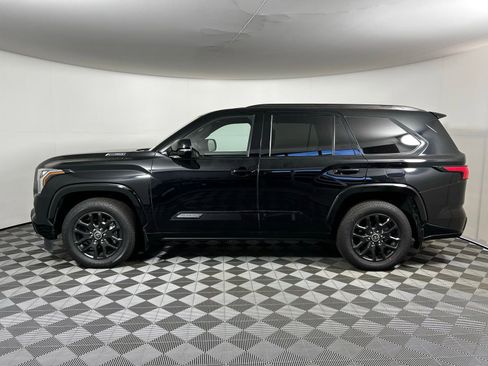 Certified 2023 Toyota Sequoia Platinum image 8