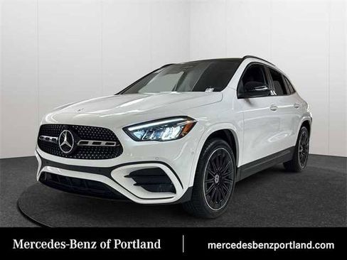 Certified 2025 Mercedes-Benz GLA 250 4MATIC image 1