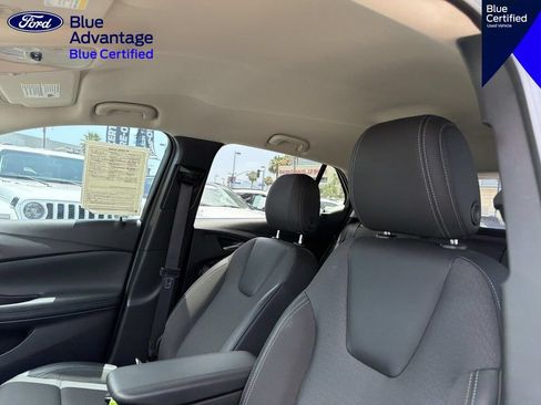 Used 2023 Buick Encore GX Select w/ Sport Touring Package FWD image 19
