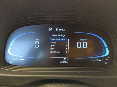 Used 2025 Hyundai Venue SEL FWD image 23