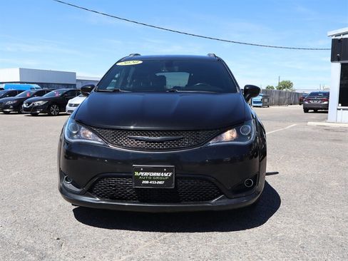 Used 2020 Chrysler Pacifica Touring-L Plus FWD image 27