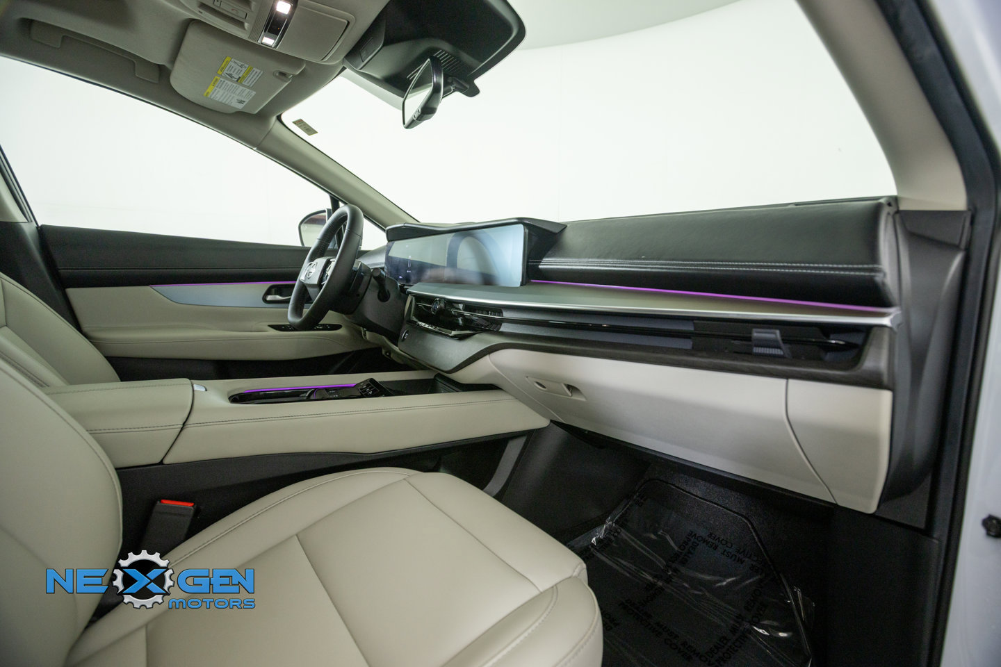 Used 2025 Nissan Murano SL AWD/4WD image 41