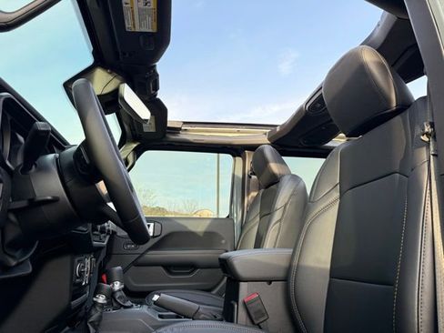 New 2026 Jeep Wrangler Sahara image 25