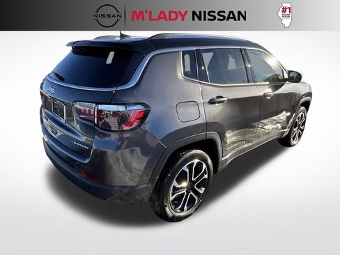 Used 2022 Jeep Compass Limited image 7