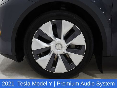 Used 2021 Tesla Model Y Long Range image 6