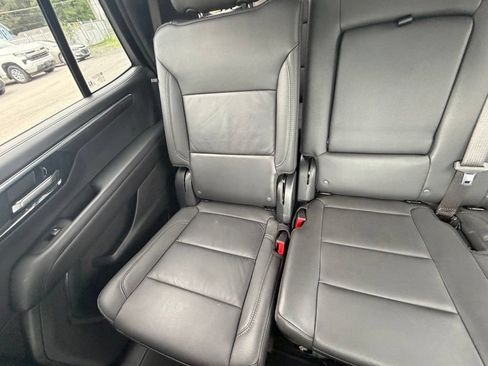 Used 2025 Chevrolet Tahoe LT AWD/4WD image 25