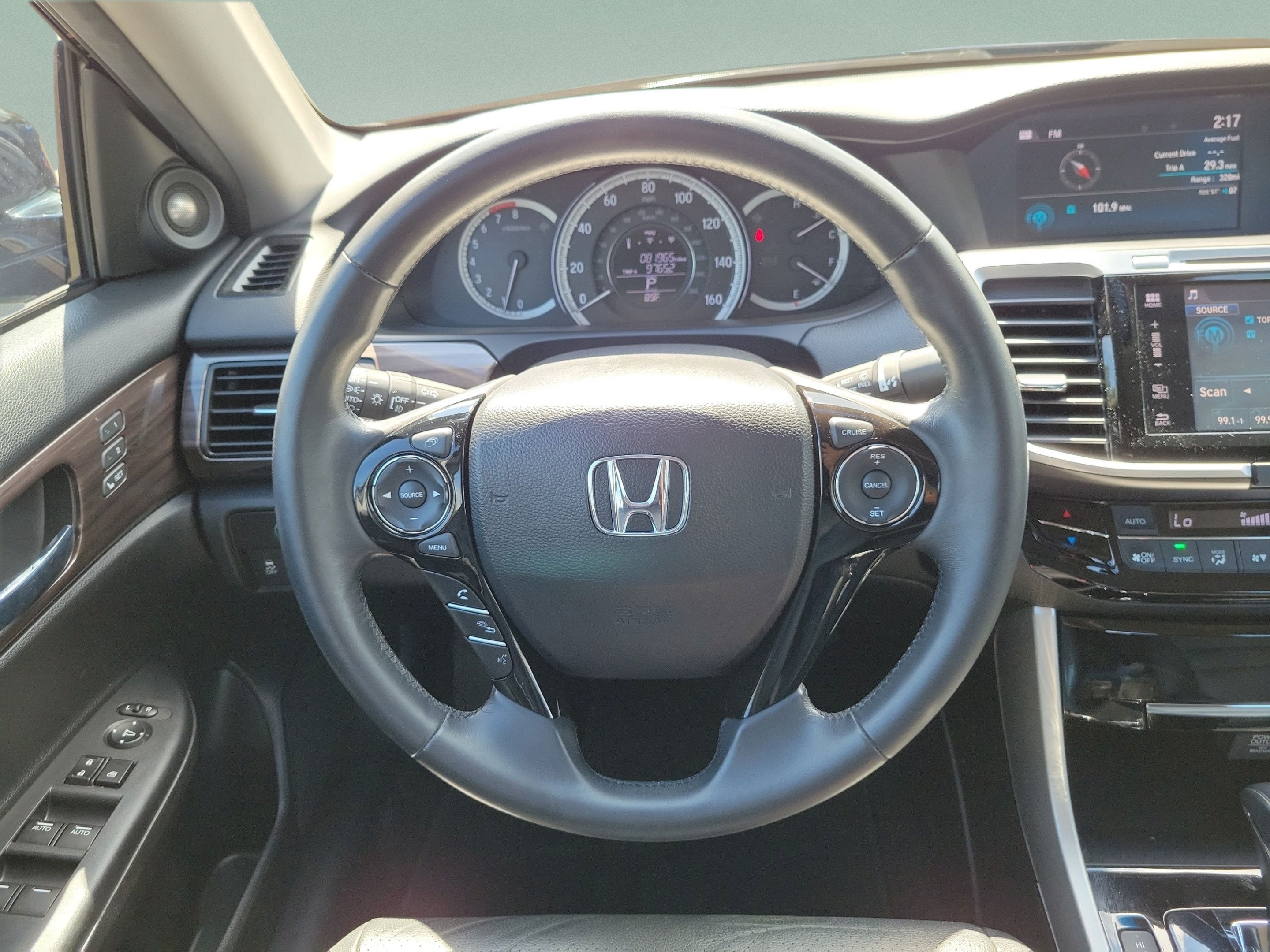 Used 2016 Honda Accord EX-L image 13