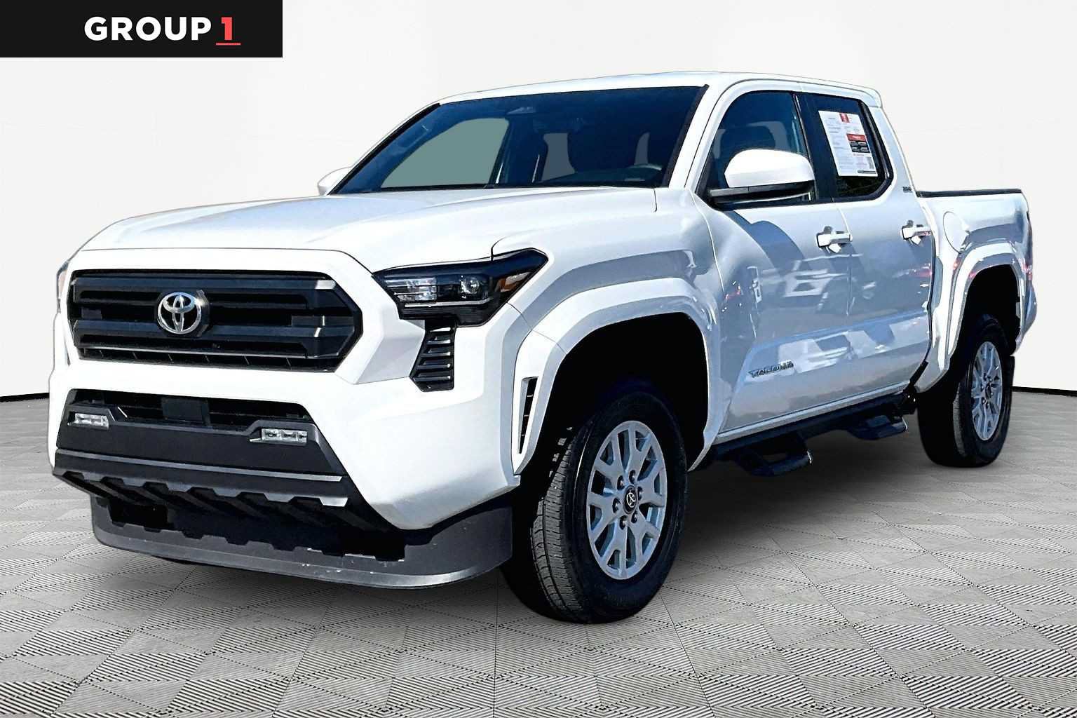 Certified 2025 Toyota Tacoma SR5 RWD image 1