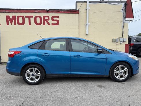Used 2013 Ford Focus SE FWD image 9