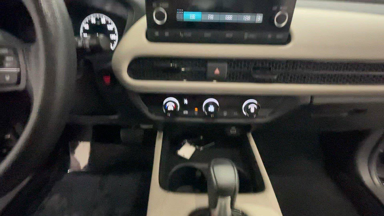 Certified 2024 Honda HR-V LX image 38