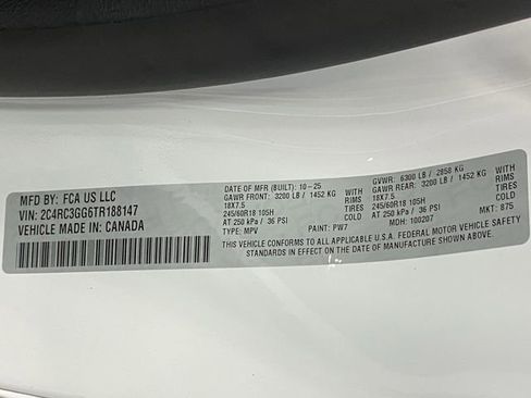 New 2026 Chrysler Pacifica Limited w/ Trailer Tow Group image 44