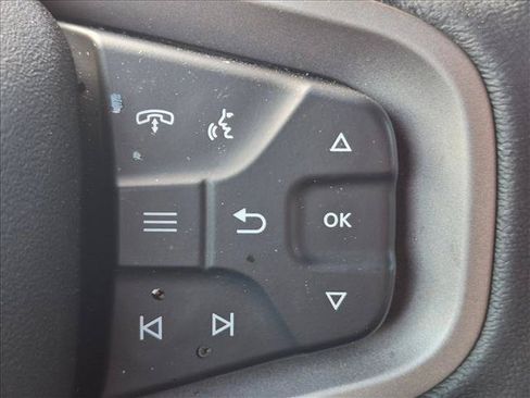 Used 2025 Ford Bronco Badlands AWD/4WD image 14