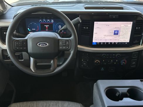 New 2026 Ford F250 XLT w/ XLT Premium Package AWD/4WD image 13