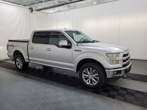 Used 2016 Ford F150 Lariat w/ Equipment Group 502A Luxury image 11