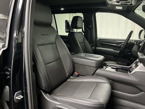 Certified 2023 GMC Yukon XL Denali w/ Denali Reserve Package AWD/4WD image 29