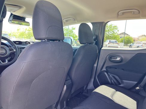 Used 2019 Jeep Renegade Sport AWD/4WD image 23