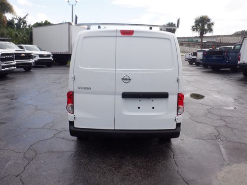 Used 2021 Nissan NV200 S FWD image 7