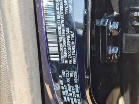Used 2015 Jeep Renegade Latitude AWD/4WD image 24