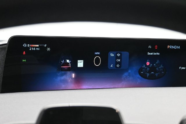Certified 2025 Lincoln Navigator Reserve AWD/4WD image 13