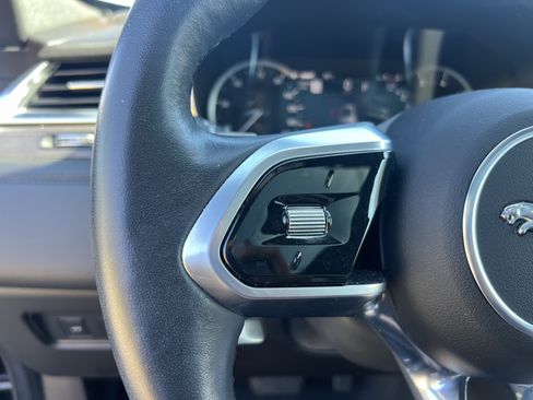 Certified 2023 Jaguar F-PACE S image 20