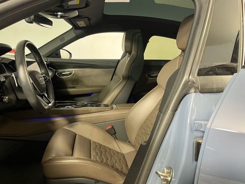 Used 2024 Audi e-tron GT Premium Plus w/ Executive Package image 22