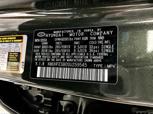 Used 2025 Genesis GV80 2.5T Standard AWD/4WD image 19