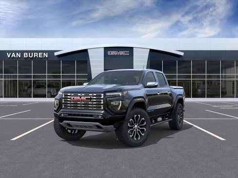 New 2026 GMC Canyon Denali image 8